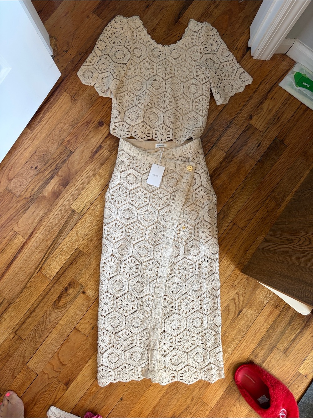 A supply woman’s outfit